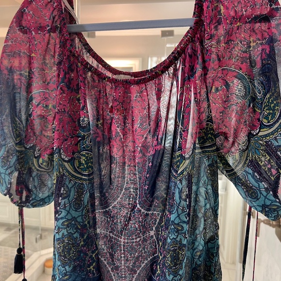 Sun-Kissed On Georgette Off-The-Shoulder Maxi Dress - Picture 11 of 15